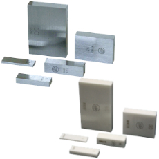 Individual gauge blocks in accuracy grade 0, 1 or 2 according to DIN EN ISO 3650. Gauge block singles made of steel, tungsten carbide or ceramic.