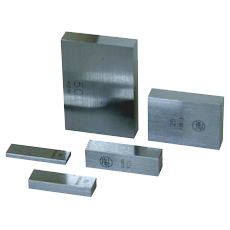 Individual gauge blocks made of tungsten carbide in accuracy grade 1 according to DIN EN ISO 3650