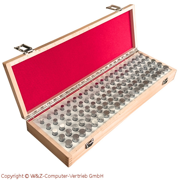 Measuring Pins in a Set DIN 2269 100 Pins in a wooden case, Diameter 18,01 mm to 19 mm, Tolerance 2,0µm, Length 50 mm, Steps: 0,01mm, 
Special steel, hardened and finely ground